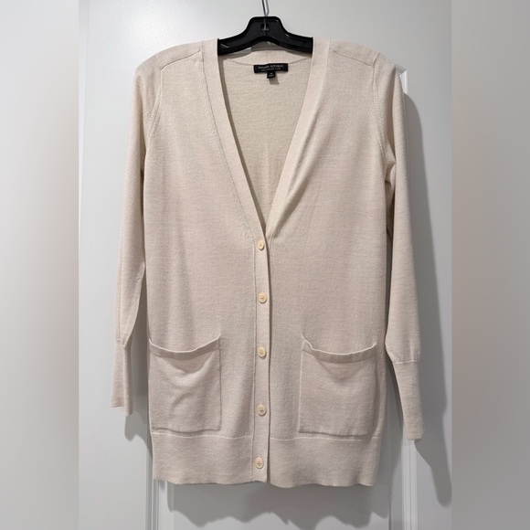 Banana Republic Sweaters - Banana Republic Cardigan in 100% Merino Wool